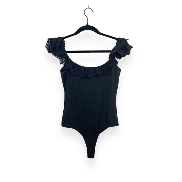 Good Luck Gem Eyelet Trim Puff Sleeve Ribbed Bodysuit in Black Size S - Picture 11 of 11